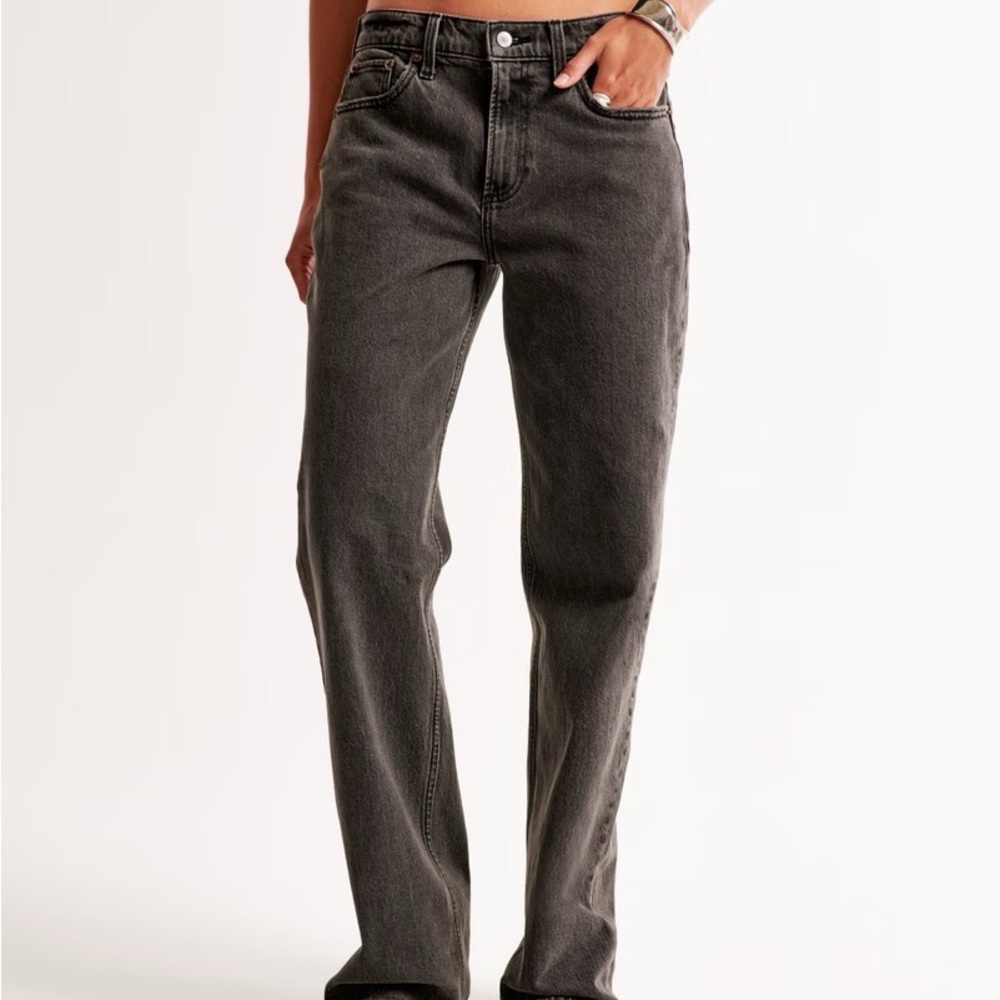Women's Low Rise Baggy Black Jeans - Picture 3 of 5